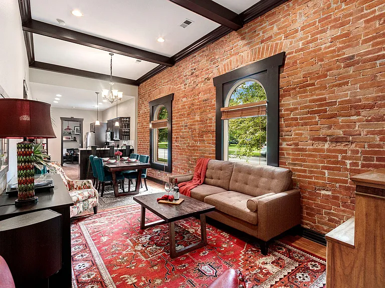 1711 Martin Luther King Blvd — Photo 2