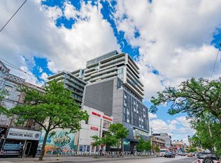 297 College St #502, Toronto, ON M5T 0C2