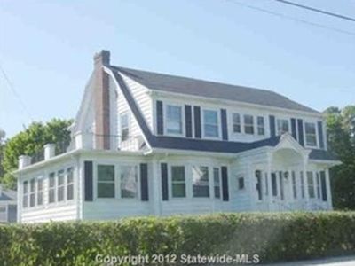 52 Kingstown Rd, Narragansett, RI, 02882
