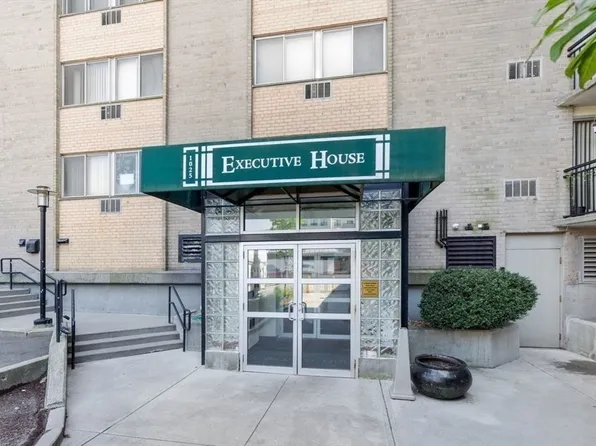 1025 Hancock St Unit 6J, Quincy, MA 02169