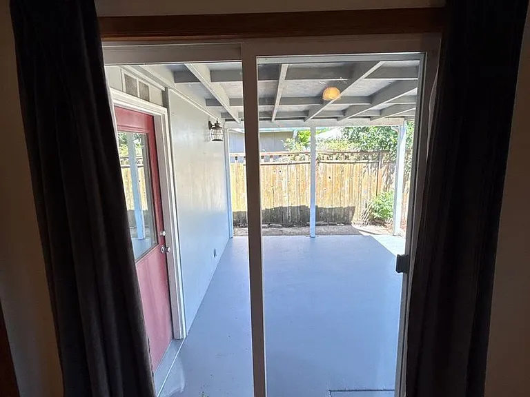 1670 Yew St SE — Photo 21
