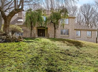 18 Copeland Rd, Denville, NJ 07834