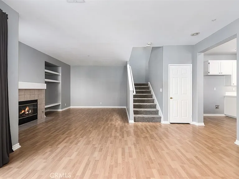 437 N Castletown #C-C-C — Photo 7