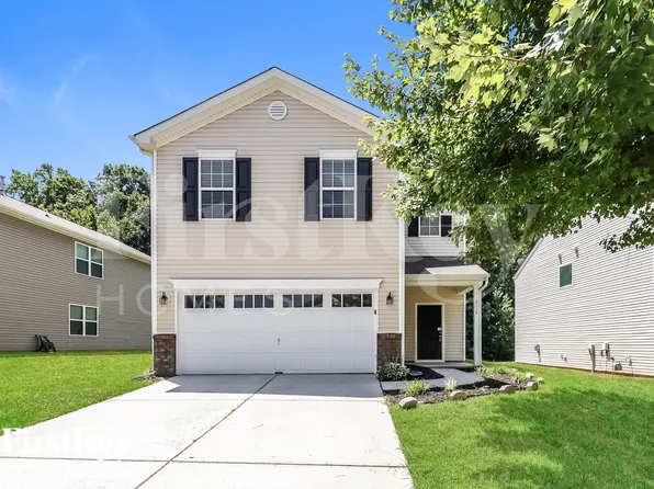 10118 Green Grass Rd, Charlotte, NC 28227