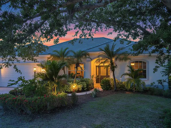 360 Cedarbrook Ct, Venice, FL 34292