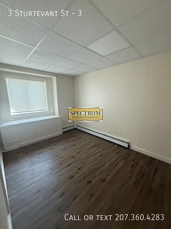 1 bed, $1,000 — Photo 2