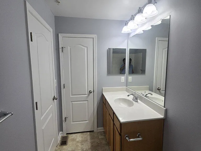 7720 Village Park Dr — Photo 17