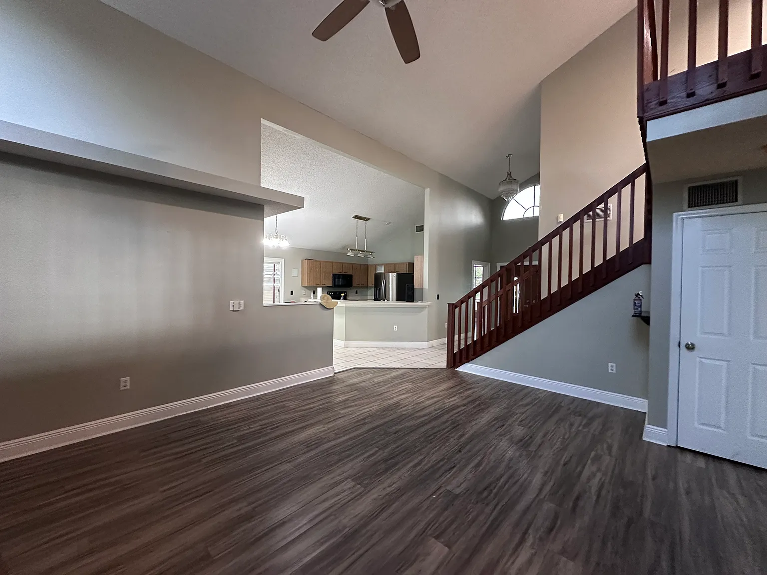 4 bed, 2.5 bath, 2248 sqft, $2,800 — Photo 4