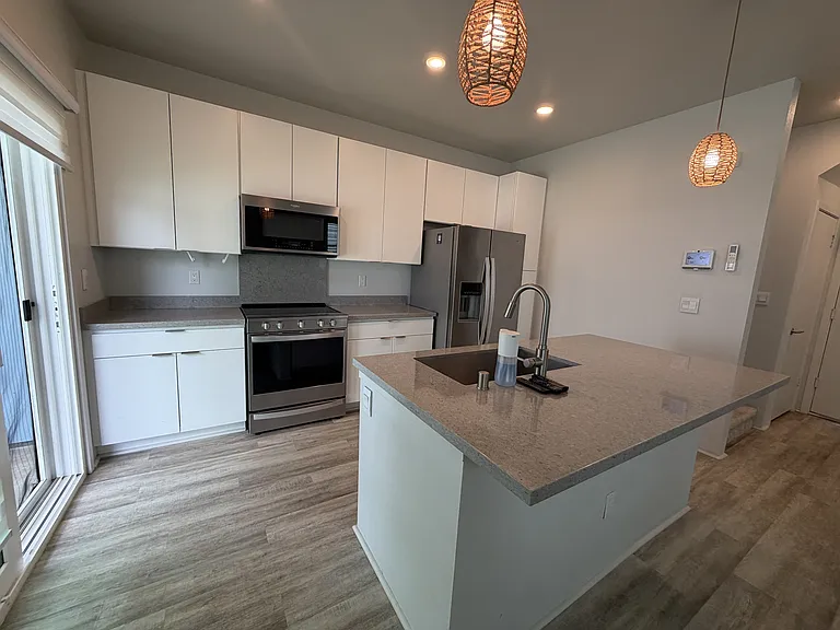 91-1641 Honouliuli St #46 — Photo 5