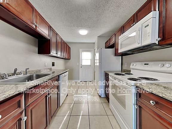 3rd image of 681 W Rosewood Ln