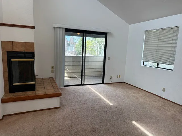464 Ramona Ave — Photo 4