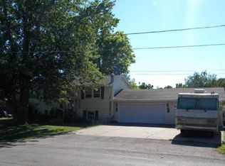 330 N Union St, Wataga, IL 61488