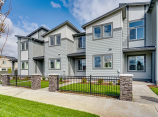 4220 SE Century Blvd, Hillsboro, OR