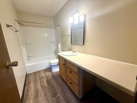 3rd image of 340 Cathedral St #344