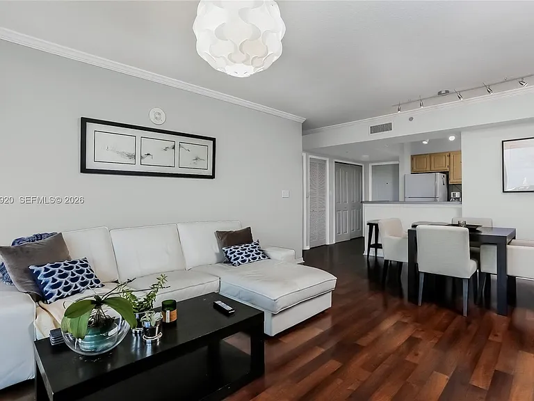 2665 SW 37th Ave #1404 — Photo 2