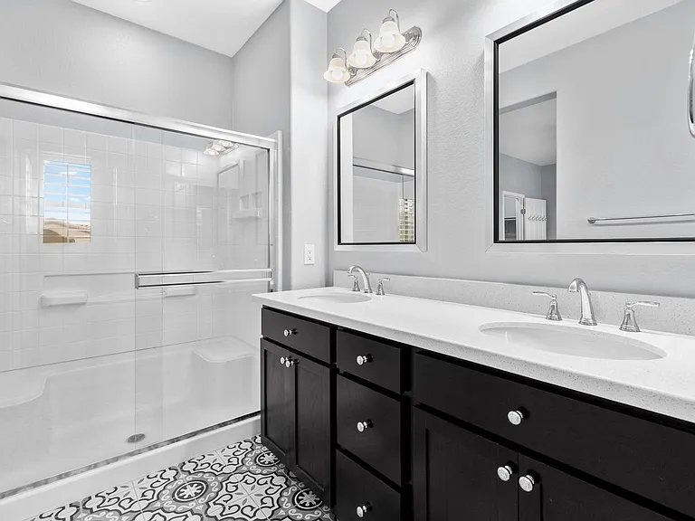 1560 Plaza Centre Dr #105 — Photo 7