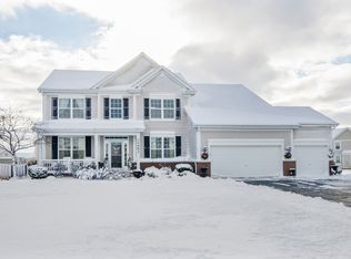 12483 Lasalle Ln, Huntley, IL 60142