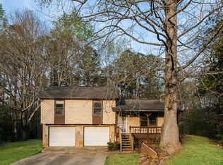 2640 Trail Creek Cir, Lithia Springs, GA 30122