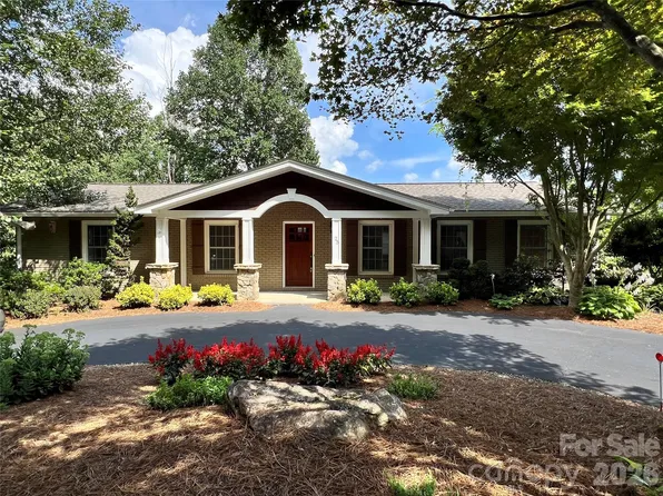 25 Brookwood Rd, Asheville, NC 28804