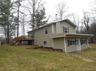 15350 Larsen Ave NE, Gowen, MI 49326