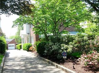 212 Gladstone Rd, Pittsburgh, PA 15217