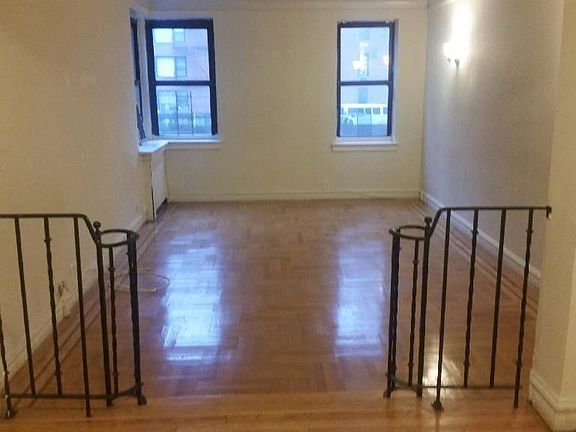 5th image of 2260 Bronx Park E APT 2D