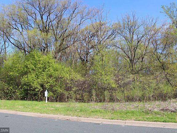 5th image of 1642 Oak Hill Dr