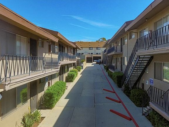 5th image of 821 Glenway Dr