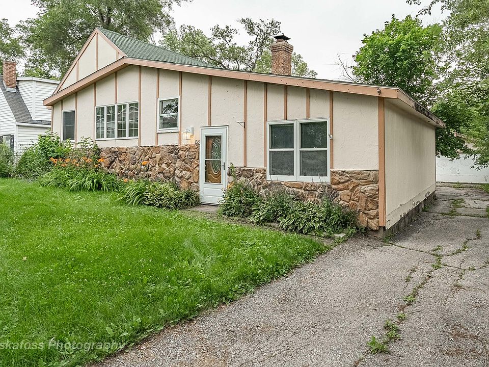 1st image of 1315 Lotus Dr