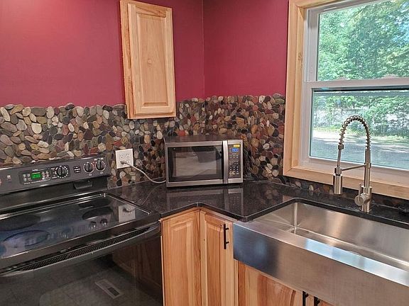 8" farm sink comm. Faucet