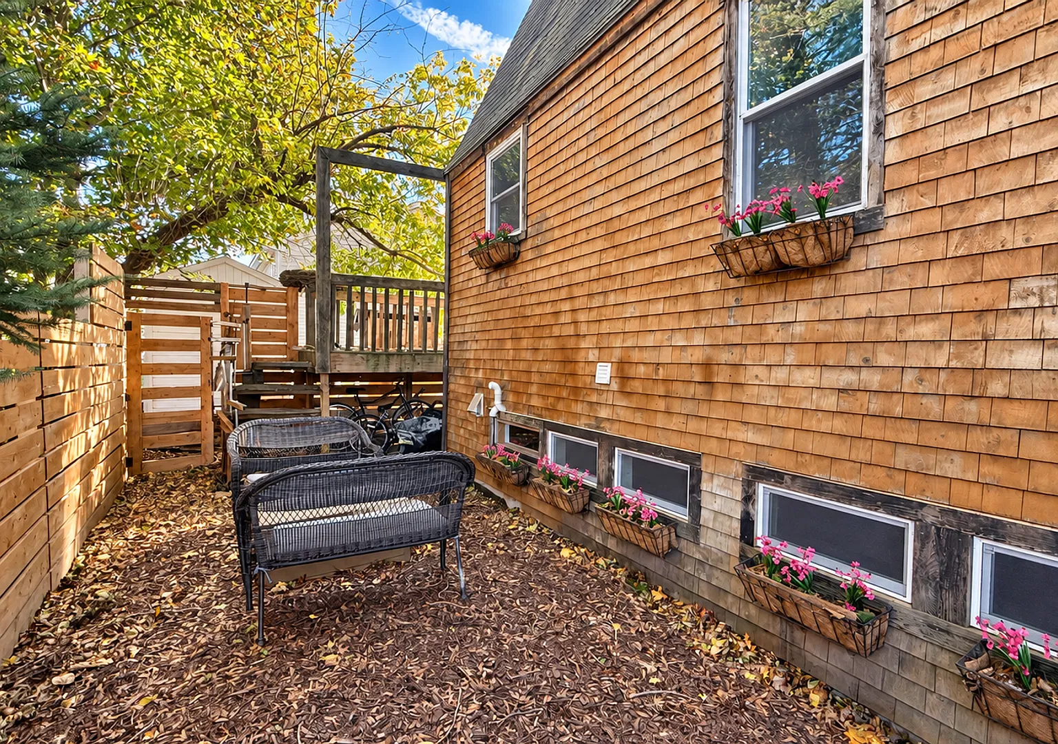 32 Bishop Ave South Portland — Photo 3