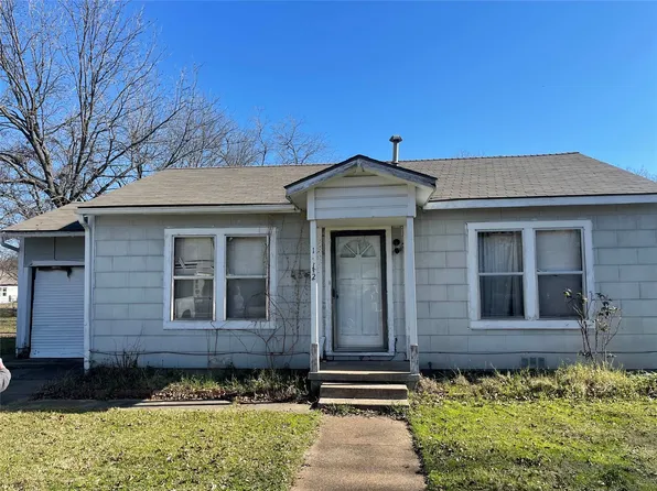 1912 Liberty St, Bonham, TX 75418
