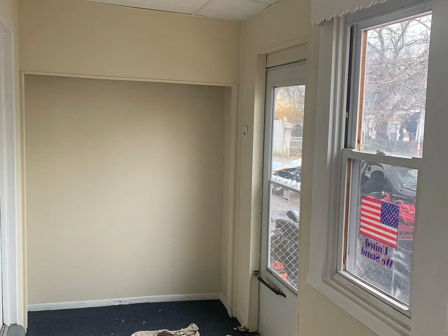3 bed, 1500 sqft, $1,800 — Photo 2