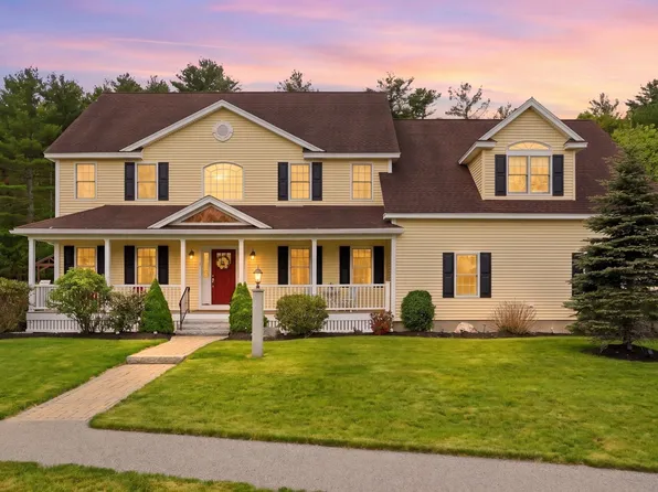 9 Boxwood Rd, Westford, MA 01886