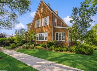 300 Elm St, Park Ridge, IL 60068