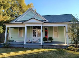 221 W Evans St, Bainbridge, GA 39819