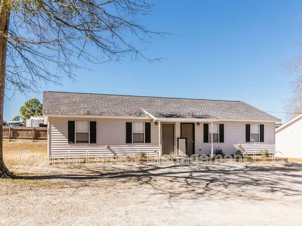 1952 Faulkner Dr, Commerce, GA 30529