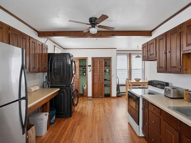 52 Church Ave #2 — Photo 8