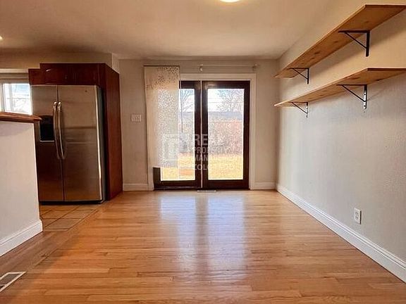 5th image of 125 Beryl Way