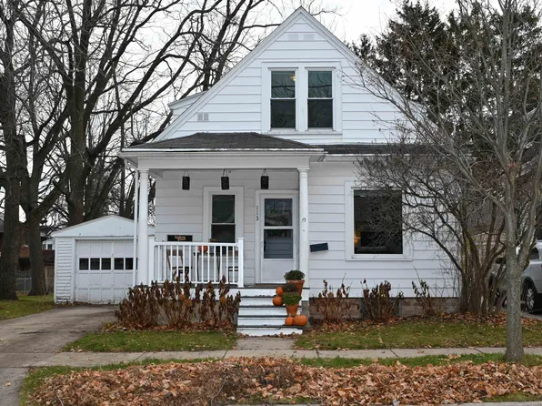 113 W Summer St, Appleton, WI 54911