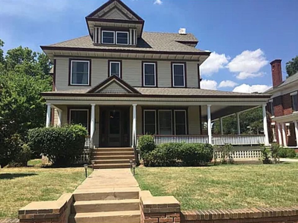 1st image of 412 E Elm Ave