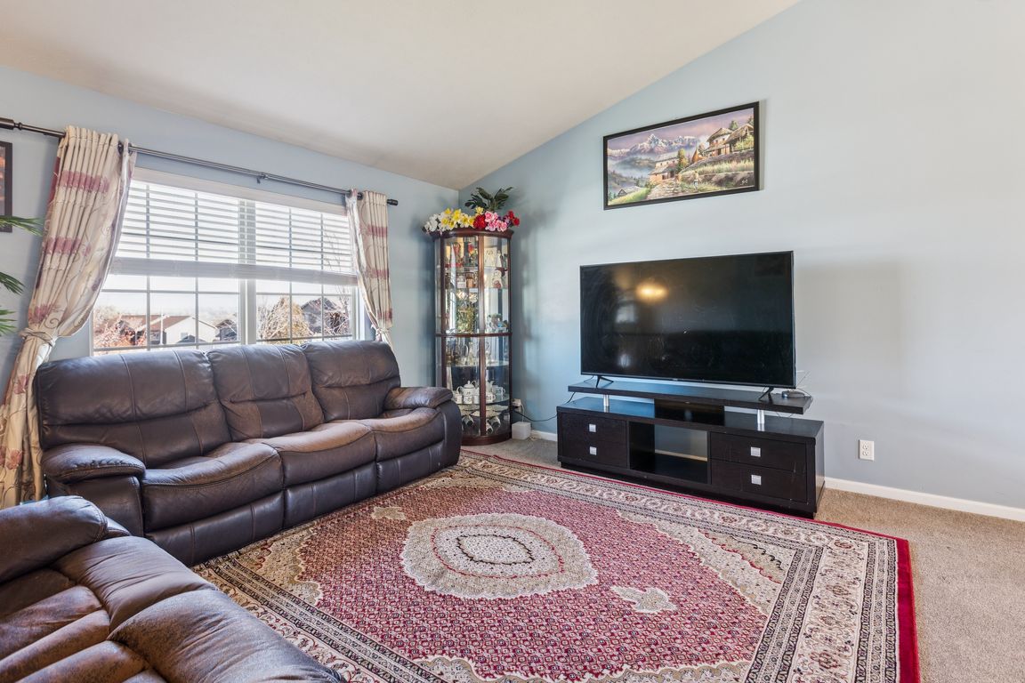 next background image