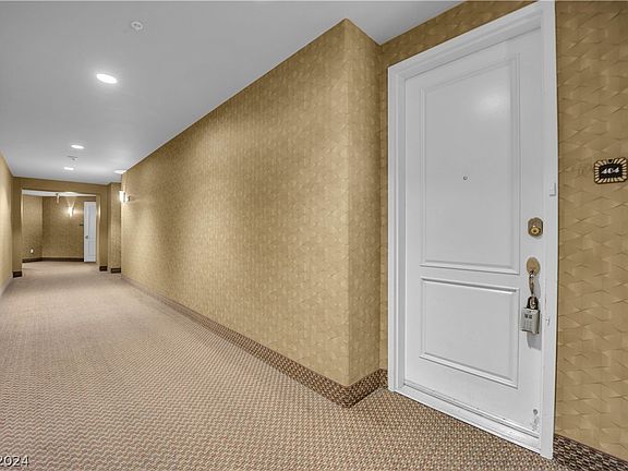 5th image of 44 E Serene Ave Unit 404