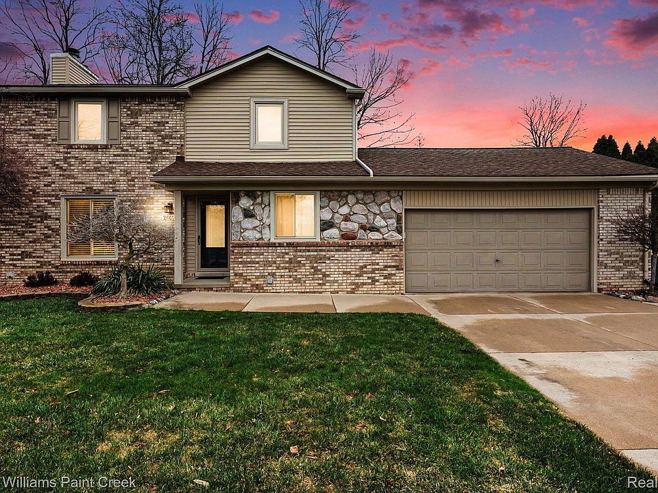 1st image of 26611 Fairwood Dr