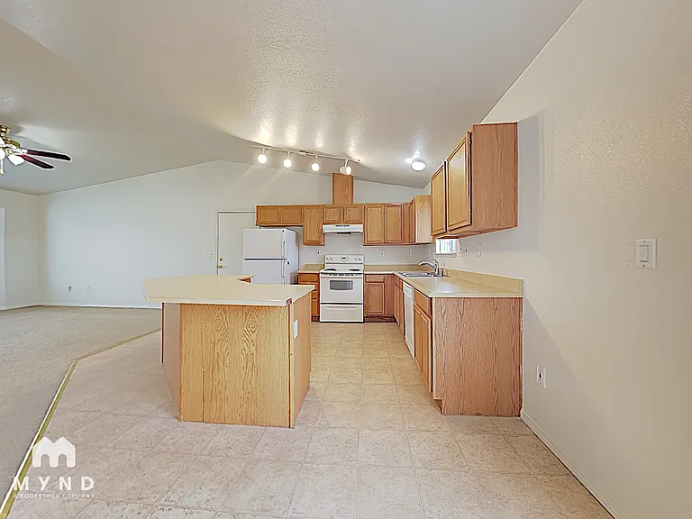 1451 Laughing Chukar Ln — Photo 17