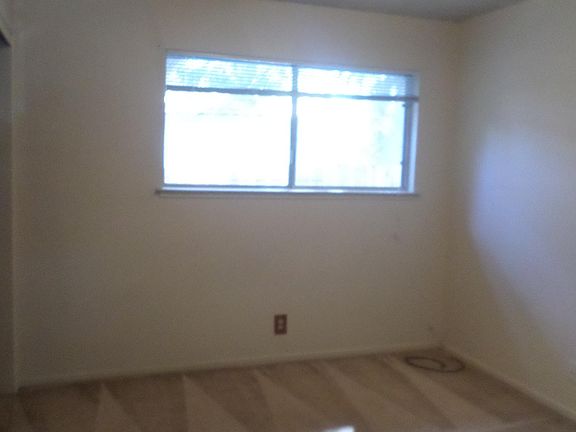 2nd image of 690 Buena Vista Dr