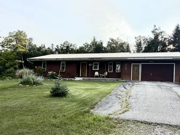 732 Constance St, Rogers City, MI 49779
