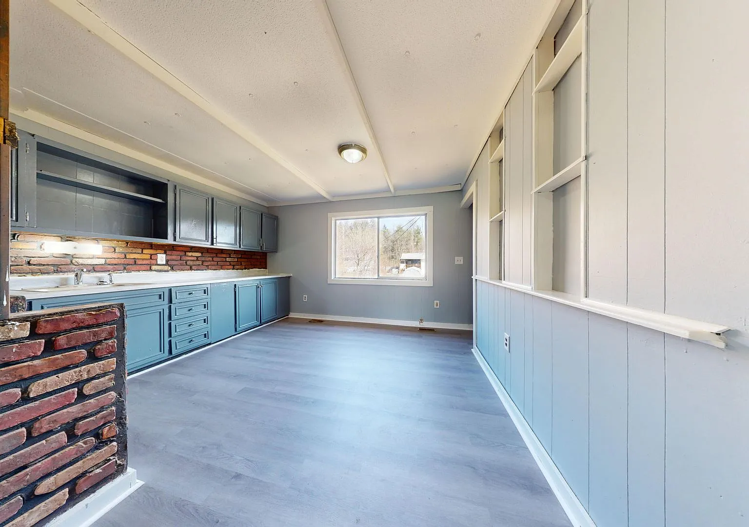 Coming soon-Madison Schools, 3 Bedroom Ranch! — Photo 3