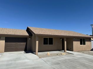 7120 Palo Alto Ave #1-5, Yucca Valley, CA 92284