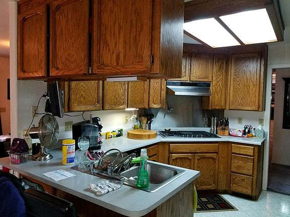5th image of 6726 Topaz Dr